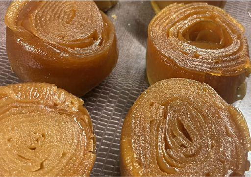 Tarte Tatin maison servie chez O’Grobistrot dans le Beaujolais